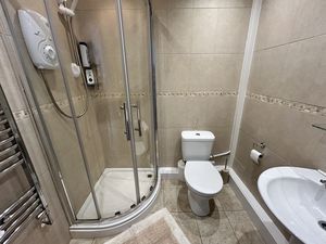 Photo 20- click for photo gallery